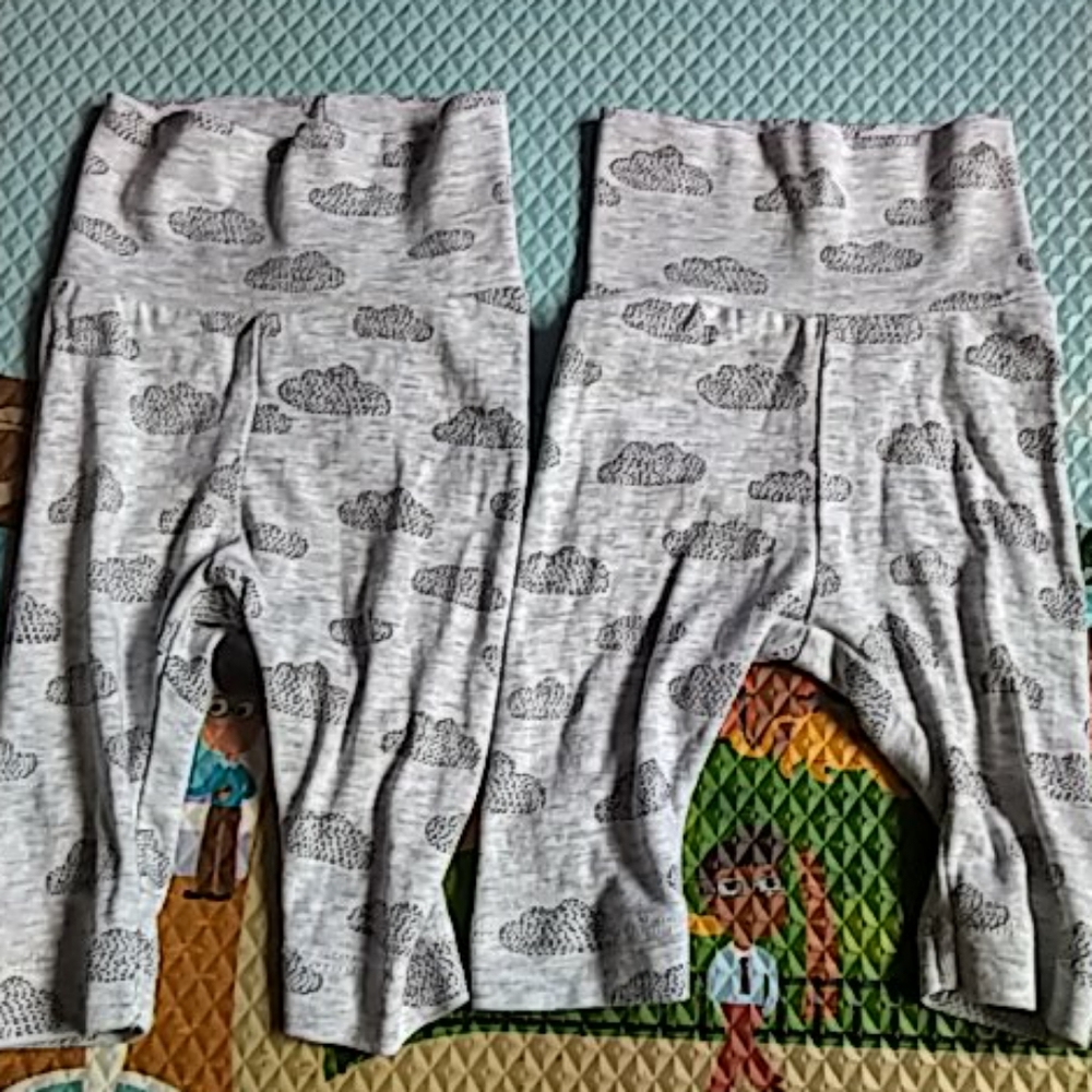 2 GAP Pants 0-3